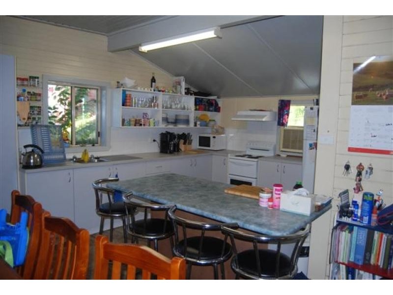 28 Bottlebrush Drive, Tumut NSW 2720