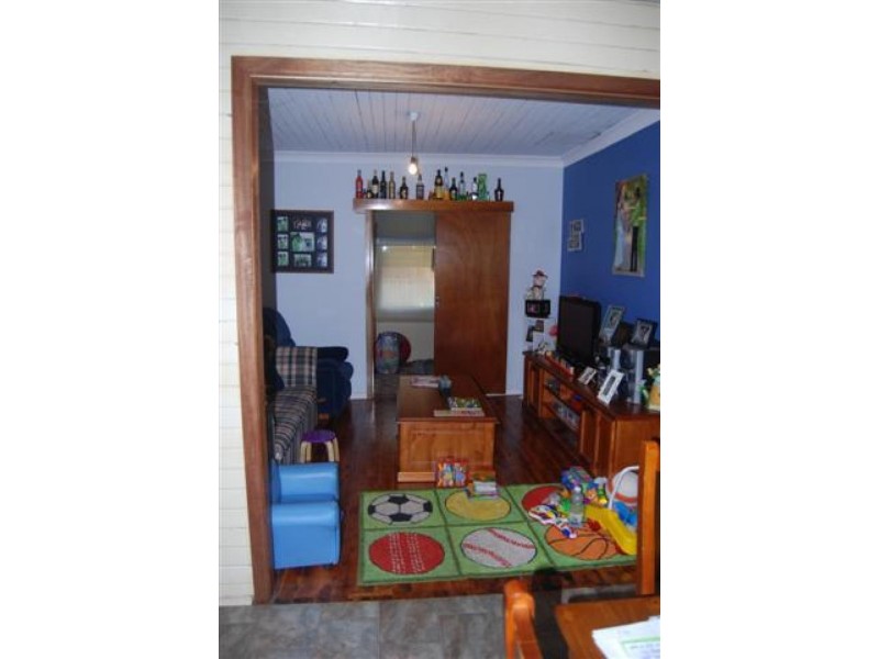 28 Bottlebrush Drive, Tumut NSW 2720
