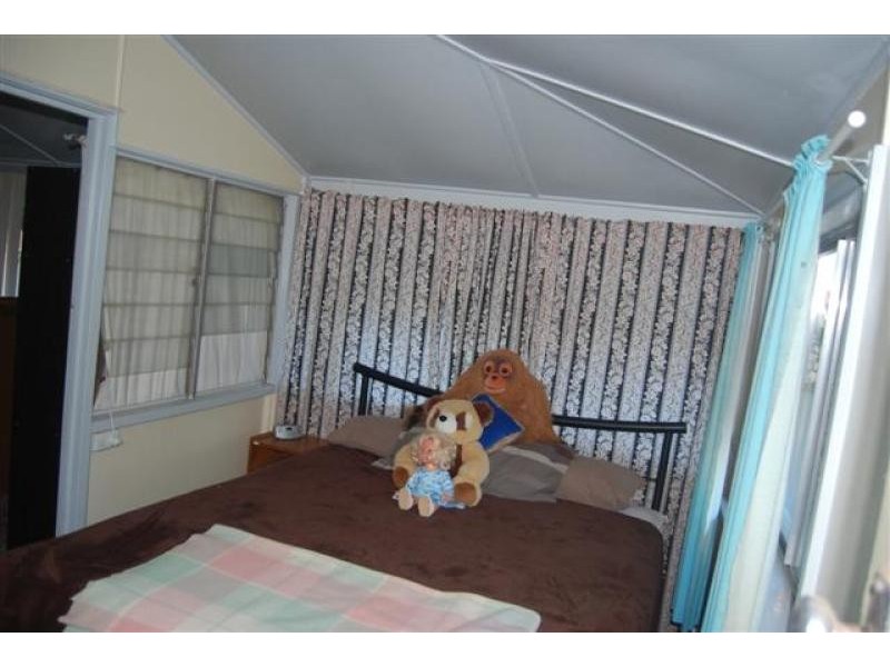 28 Bottlebrush Drive, Tumut NSW 2720