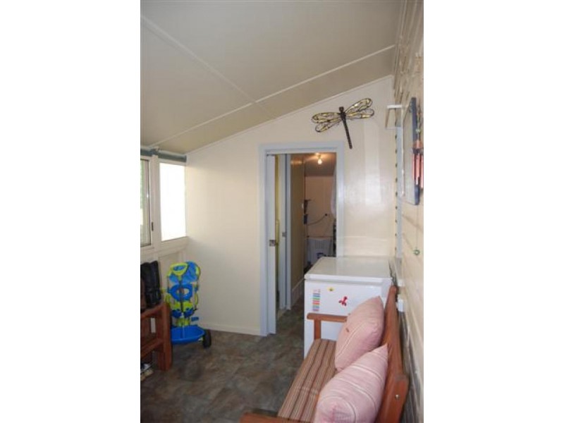 28 Bottlebrush Drive, Tumut NSW 2720