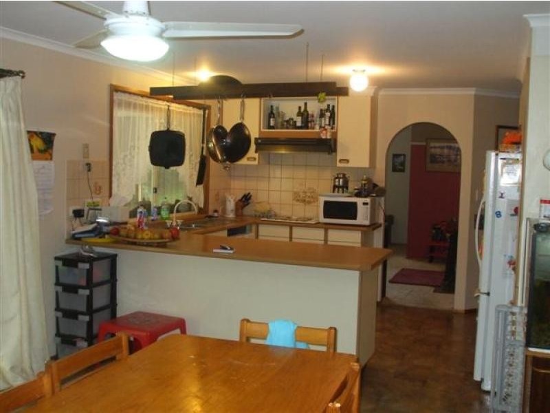 11 Wattle Crescent, Tumut NSW 2720