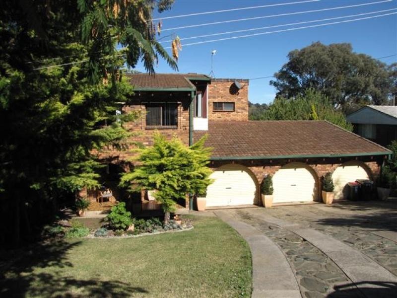 59 Elphick Street, Tumut NSW 2720