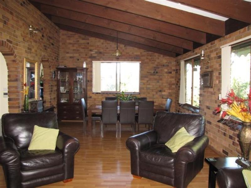 59 Elphick Street, Tumut NSW 2720