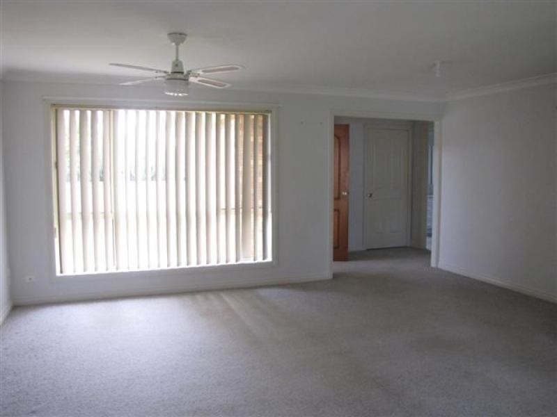 24 Martin Place, Tumut NSW 2720