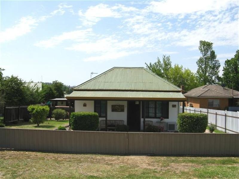 2 Tumut Plains Rd, Tumut NSW 2720