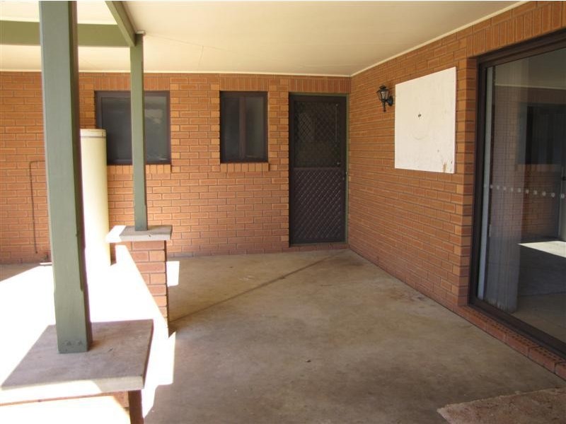 51 Herbert Street, Tumut NSW 2720