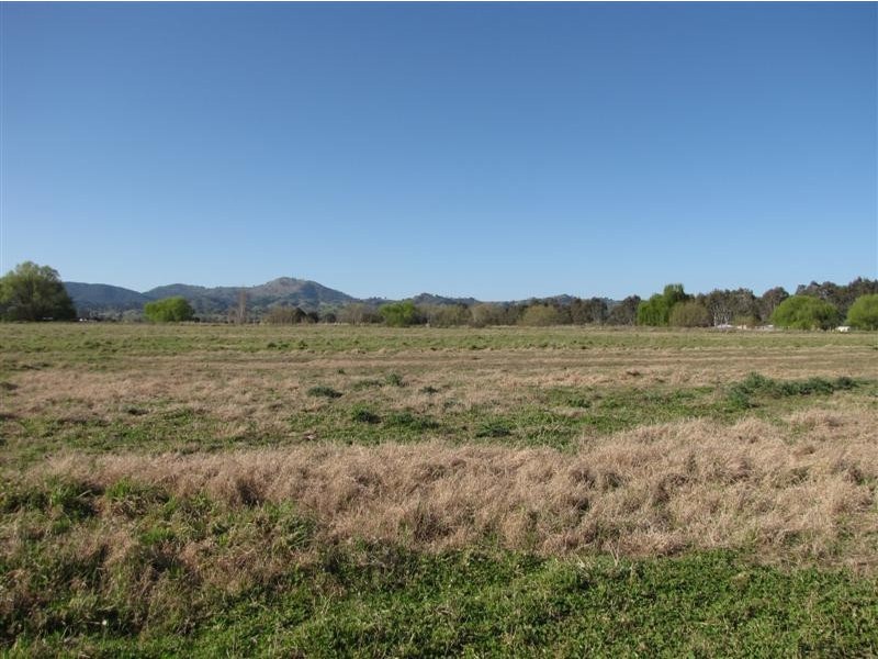 169 Butlers Lane Bombowlee Via, Tumut NSW 2720