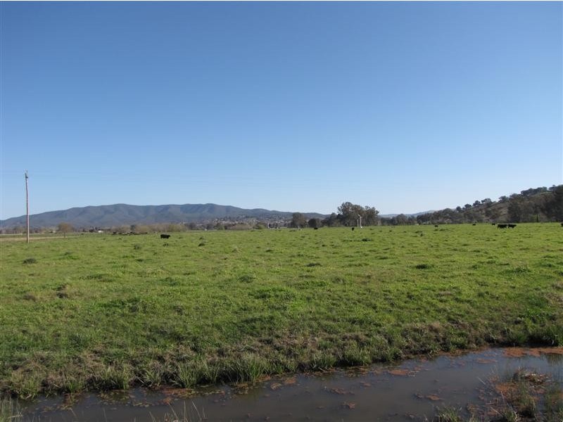169 Butlers Lane Bombowlee Via, Tumut NSW 2720