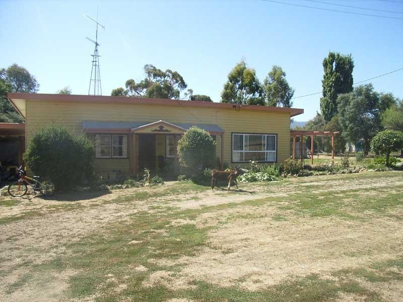 14 FOSTER STREET, BENAMBRA, Benambra VIC 3900