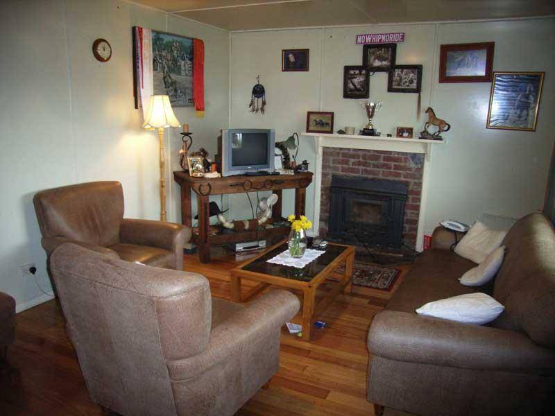 5 LEWIS STREET, Benambra VIC 3900