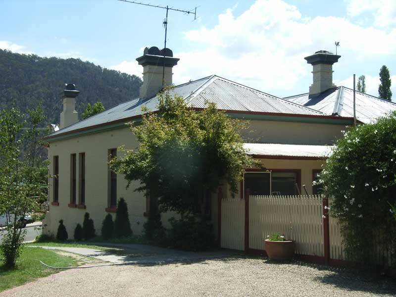 159 DAY AVENUE, Omeo VIC 3898