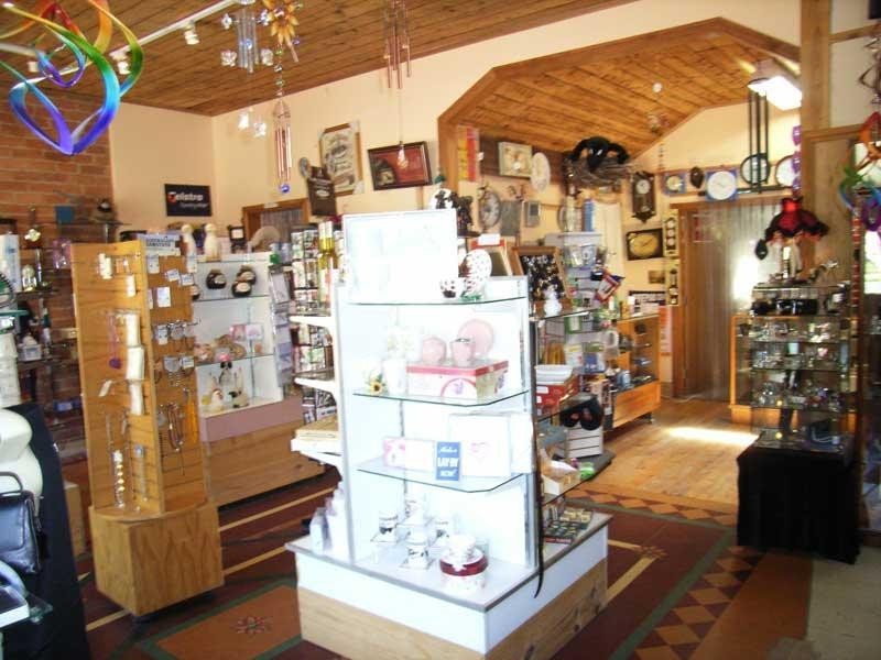 168 DAY AVENUE, Omeo VIC 3898