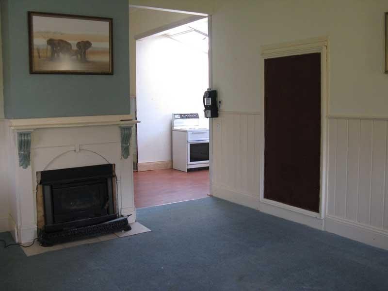 111 DAY AVENUE, Omeo VIC 3898