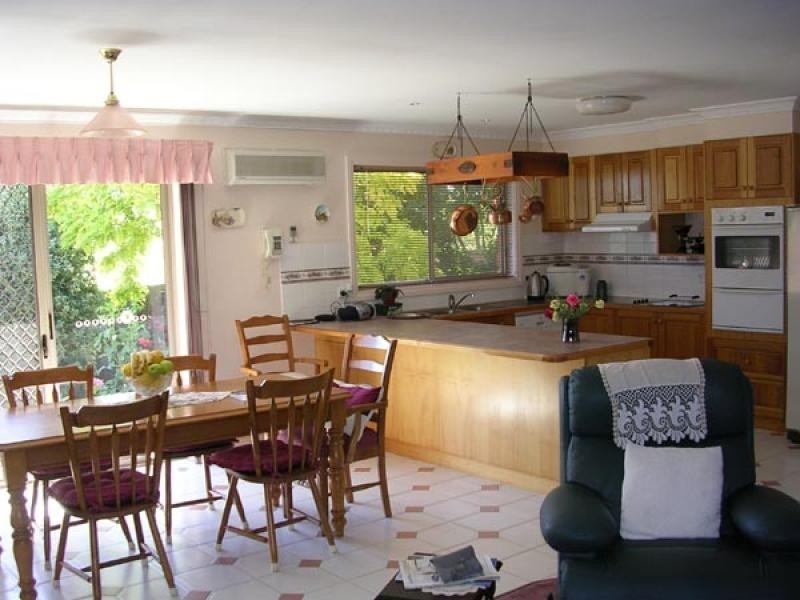 32 STIRLING DRIVE, Lakes Entrance VIC 3909