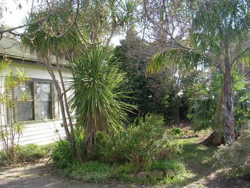 39 MYER STREET, Lakes Entrance VIC 3909