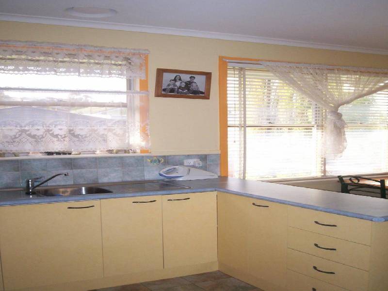 Lakes Entrance VIC 3909