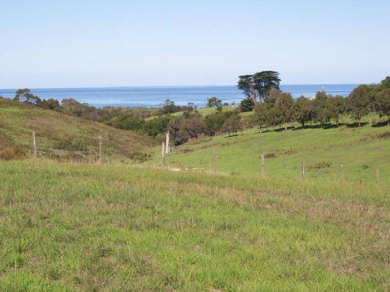 47 LINDAMAY CRT, Lakes Entrance VIC 3909