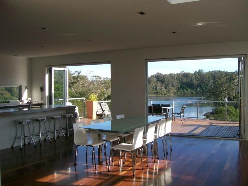 22 TARRA DRIVE, Lakes Entrance VIC 3909