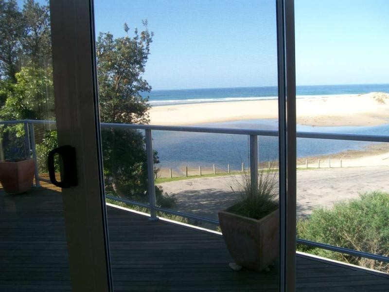 Lakes Entrance VIC 3909