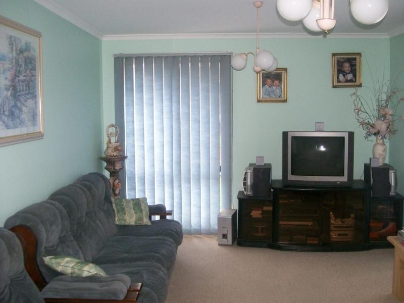 15 BRONSDON STREET, Lakes Entrance VIC 3909