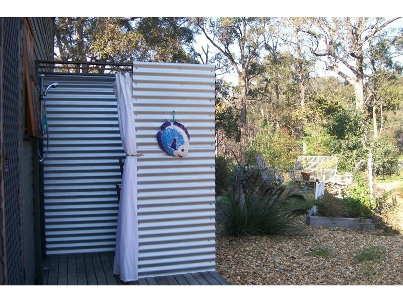 367 LAKE TYERS BEACH ROAD, Lake Tyers Beach VIC 3909