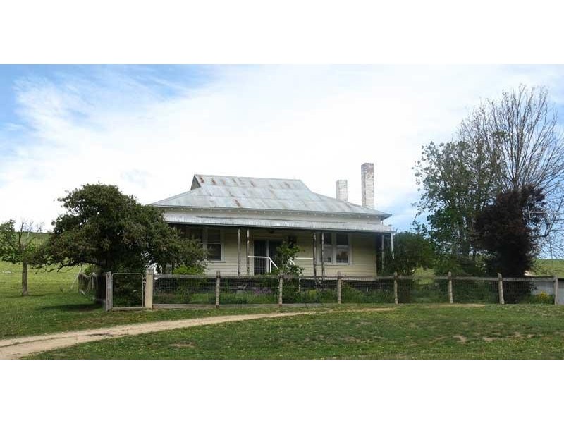 311 Day Avenue, Omeo VIC 3898