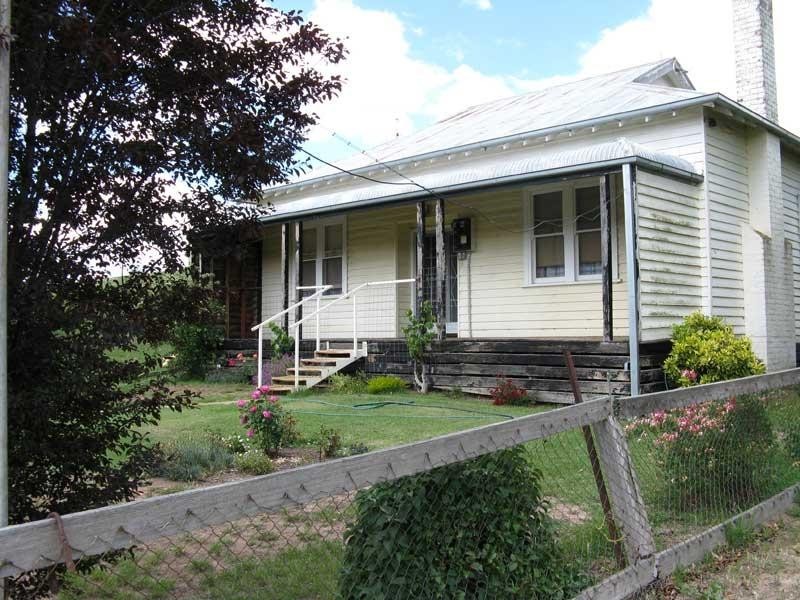 311 Day Avenue, Omeo VIC 3898