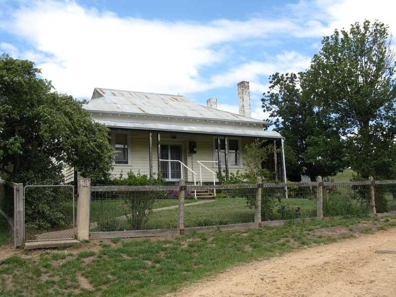 311 Day Avenue, Omeo VIC 3898