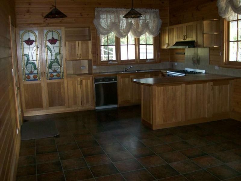 80 BAADES ROAD, Lakes Entrance VIC 3909