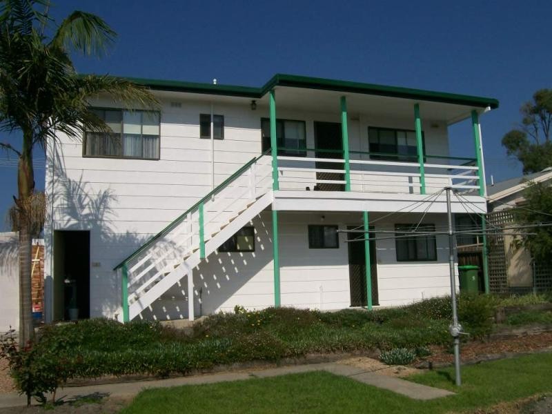 7 SANDBAR DRIVE, Lakes Entrance VIC 3909