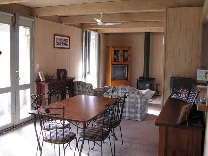 12 Crisp Street, Omeo VIC 3898