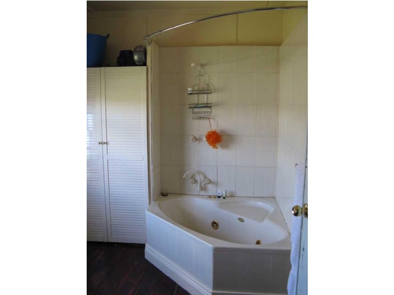 111 Day Avenue, Omeo VIC 3898