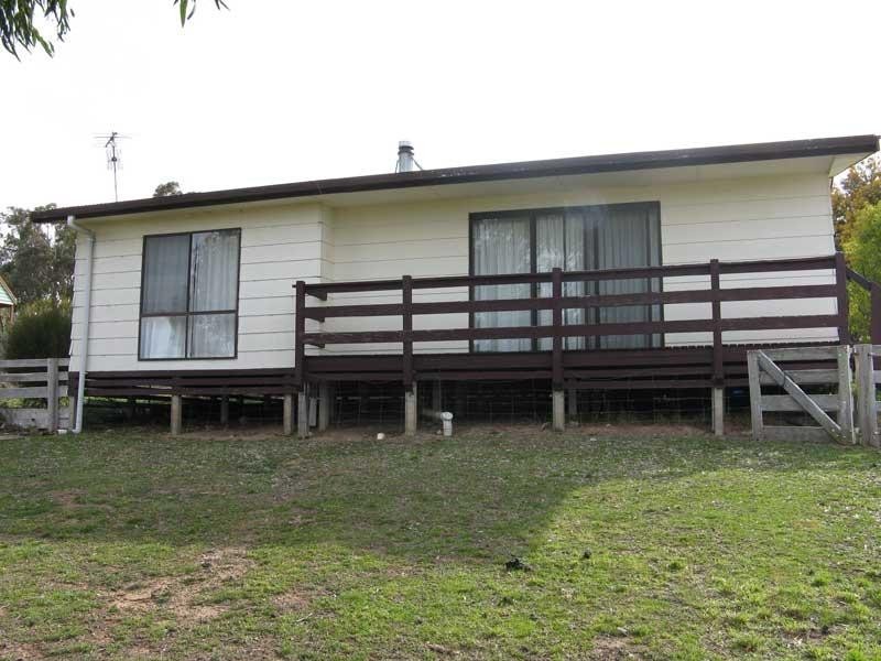 9 McCoy Street, Omeo VIC 3898