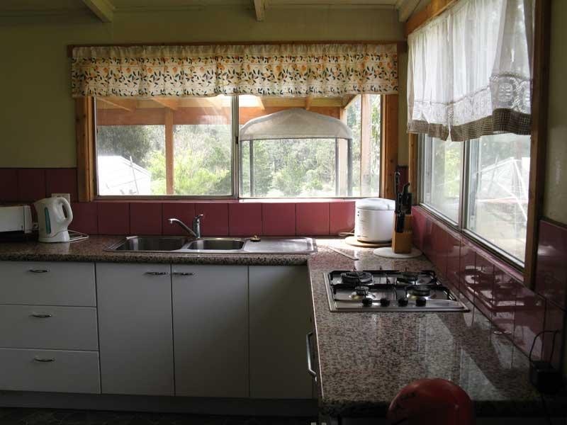 244 Day  Avenue, Omeo VIC 3898