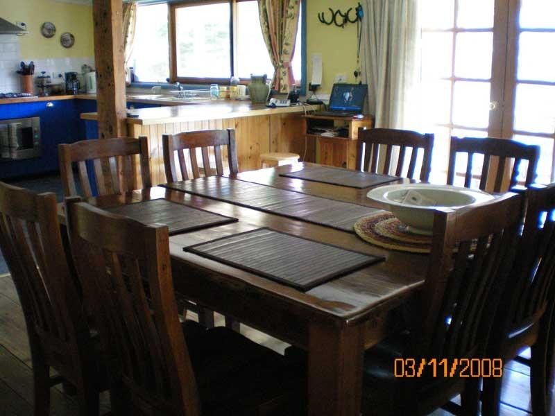 8 Hankshaw Hill Road, Omeo VIC 3898