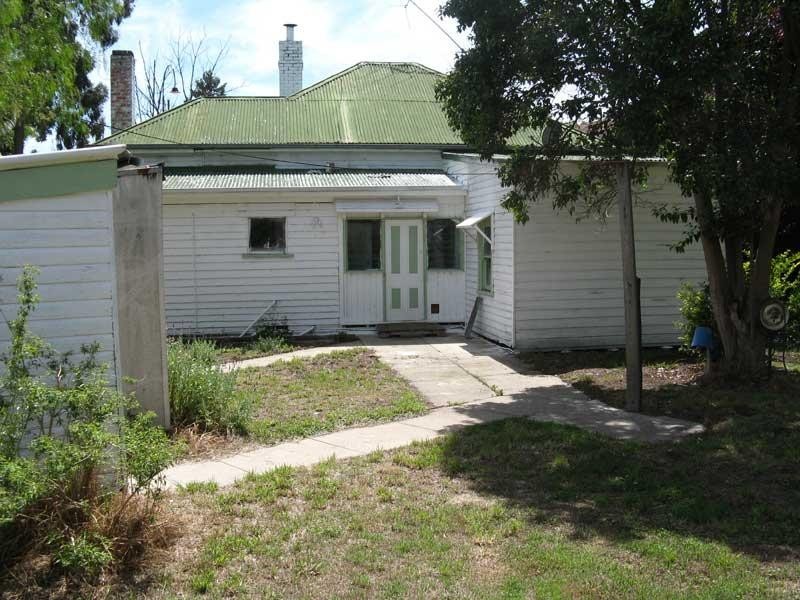 6895 Great Alpine Road, Swifts Creek VIC 3896