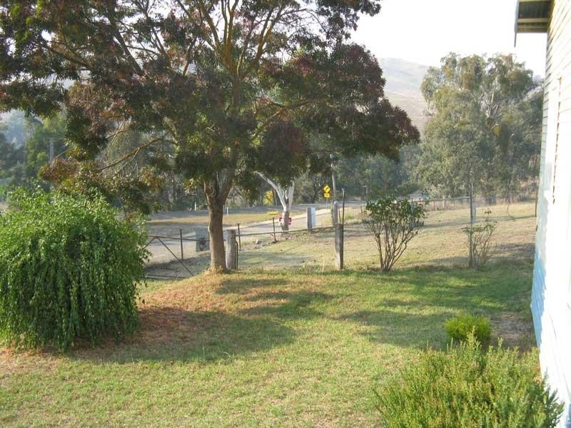 5155 Great Alpine Road, Ensay VIC 3895