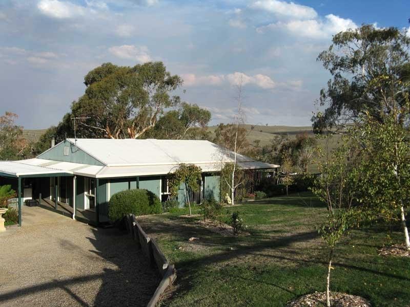 17 McCoy Street, Omeo VIC 3898