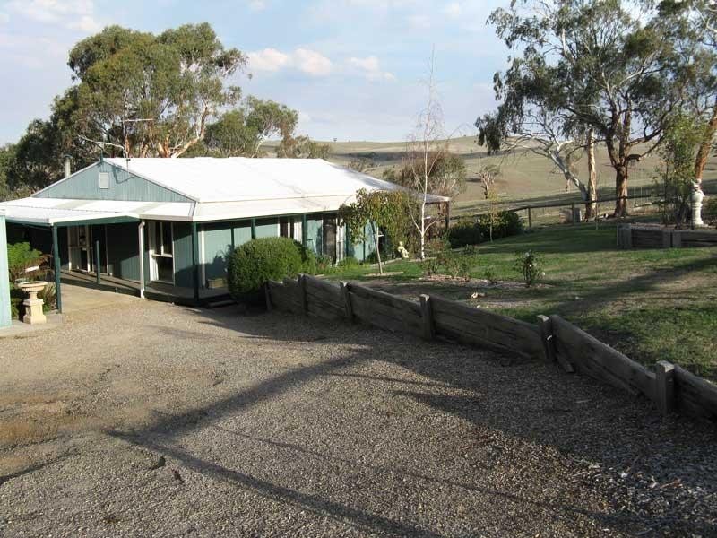 17 McCoy Street, Omeo VIC 3898