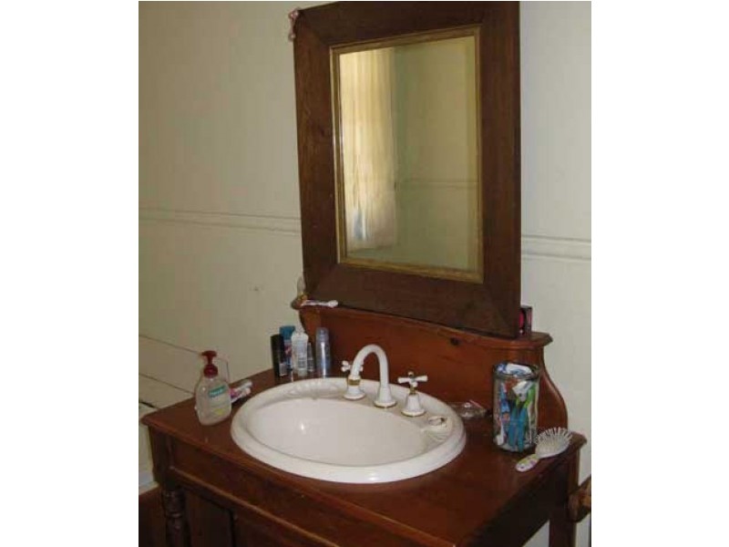 6856 Great Alpine Road, Swifts Creek VIC 3896