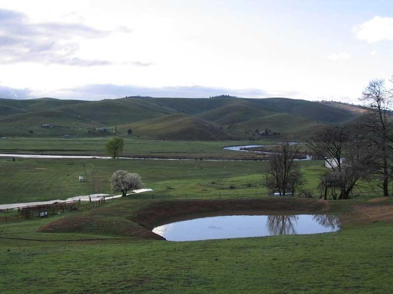 312 Omeo Valley Road, Omeo VIC 3898