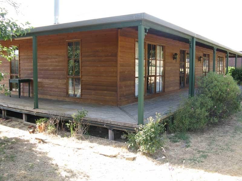 222 Omeo Valley Road, Omeo VIC 3898