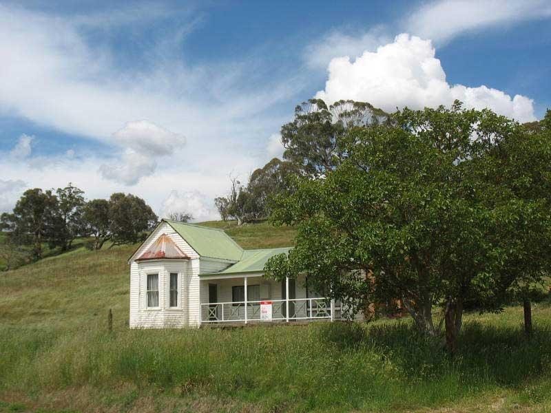 228 Omeo Highway, Omeo VIC 3898