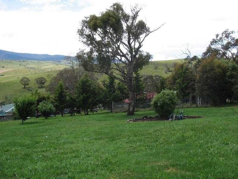 13 McCoy Street, Omeo VIC 3898