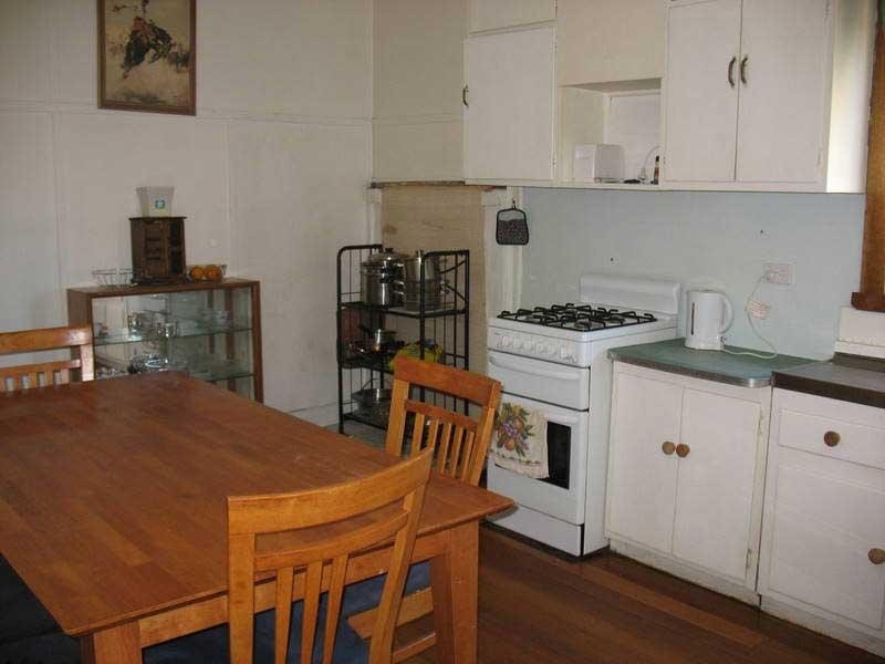 8 Crisp Street, Omeo VIC 3898