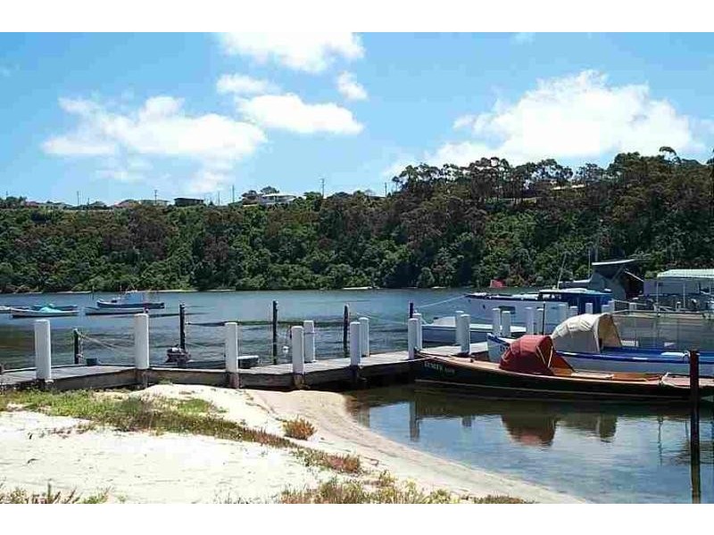 2/58 Marine Parade, Lakes Entrance VIC 3909