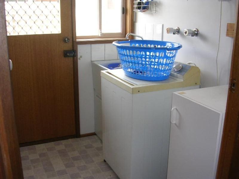 Lakes Entrance VIC 3909