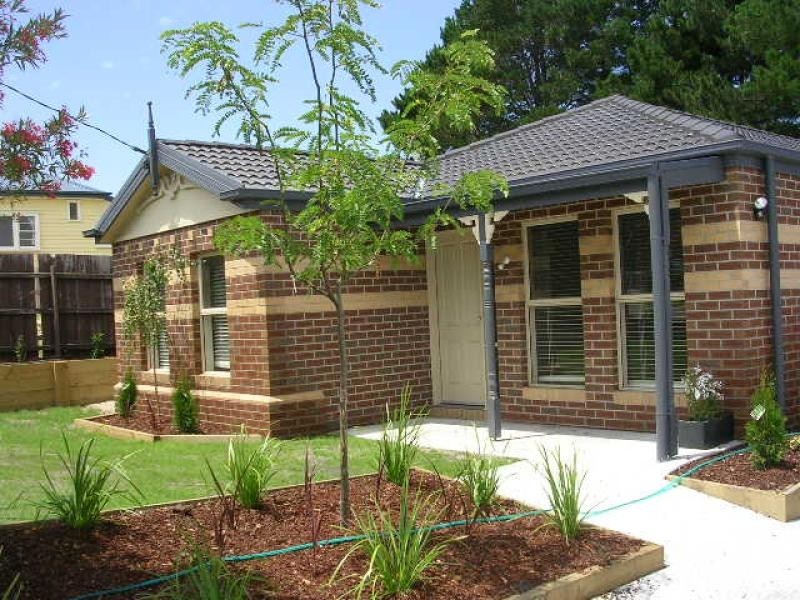 21 Mist Street, Lakes Entrance VIC 3909