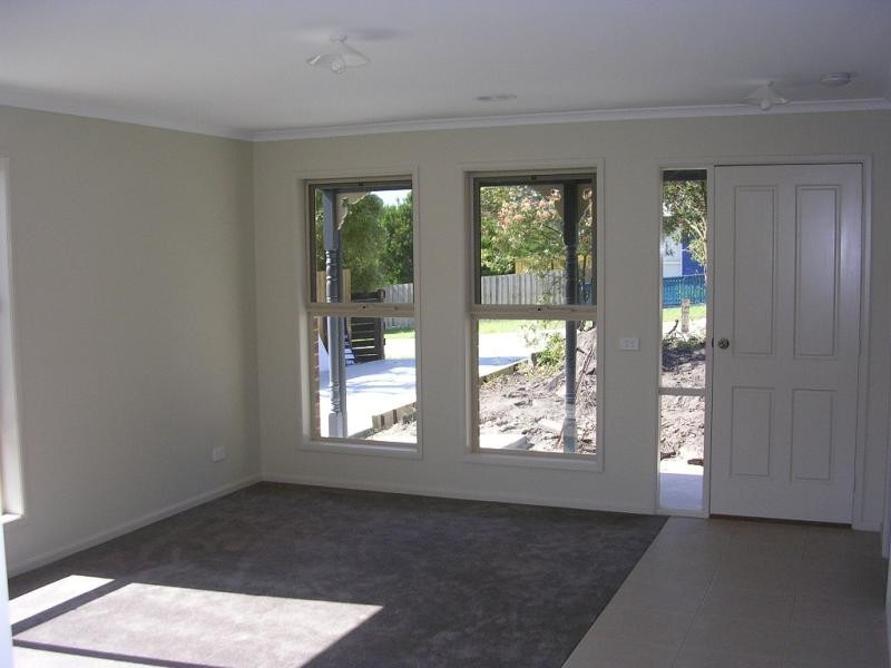 21 Mist Street, Lakes Entrance VIC 3909