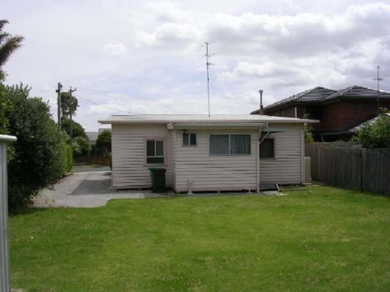 32 Church Street, Lakes Entrance, Lakes Entrance VIC 3909